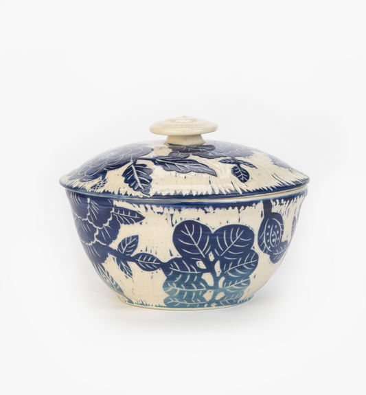 flower serving dish
